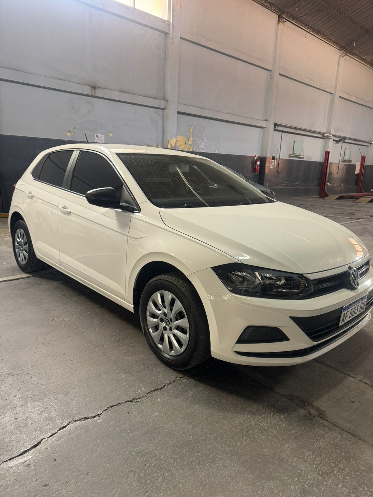 Volkswagen Polo miniatura 3